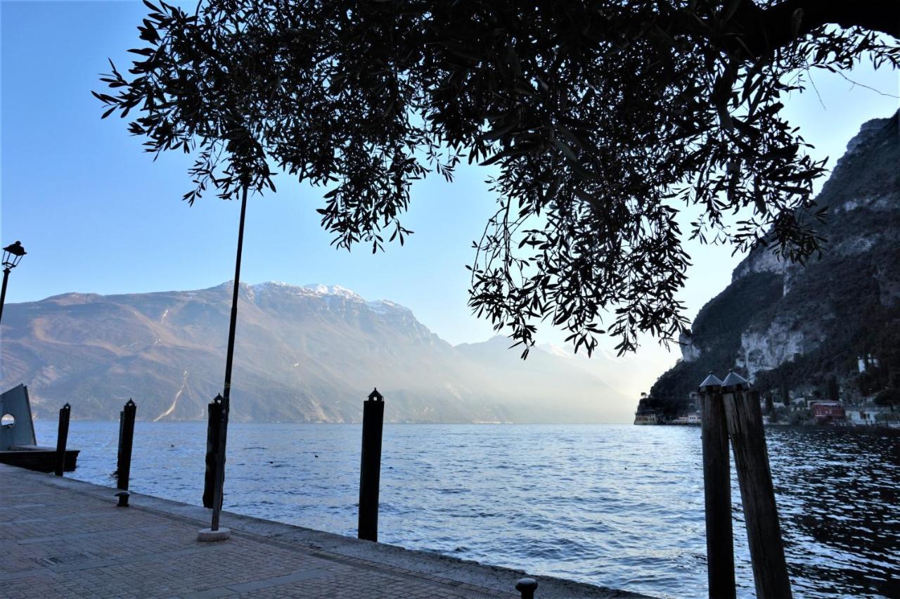 Garda Smile Apartment Riva del Garda Exterior photo